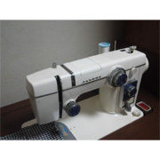 シャッペスパンと同級生のミシン